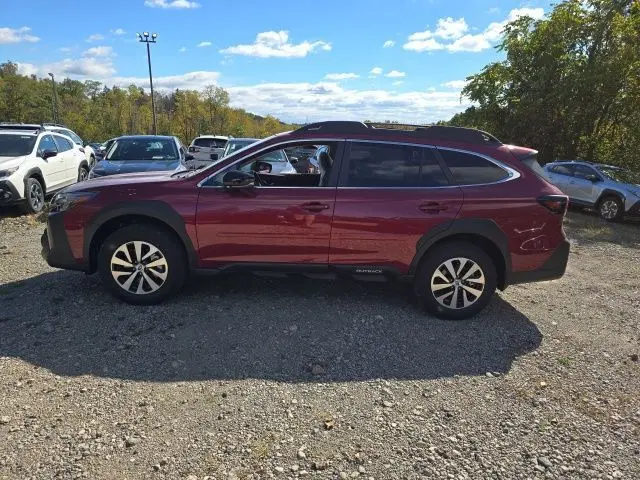 2025 Subaru Outback Premium photo 2