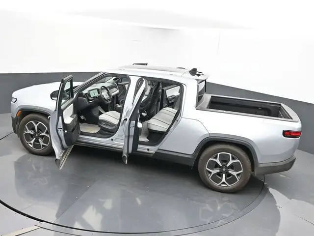 2022 Rivian R1T Adventure photo 49