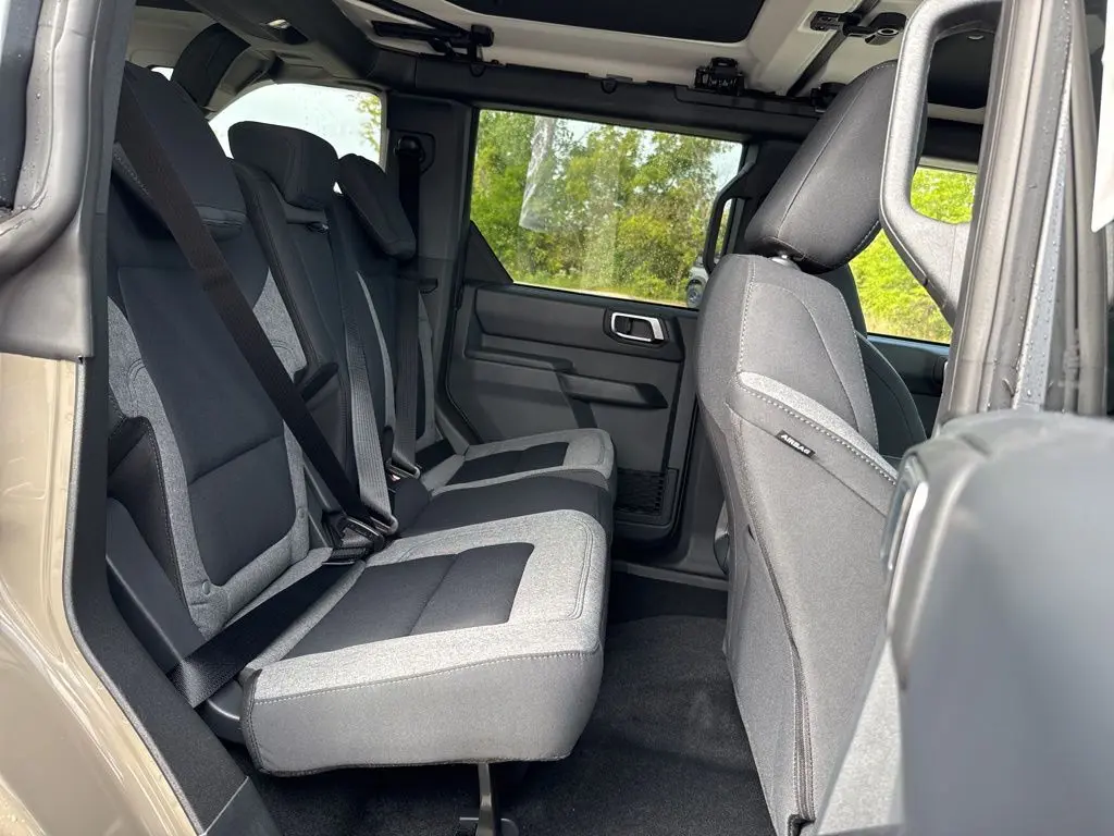 2025 Ford Bronco Big Bend photo 16