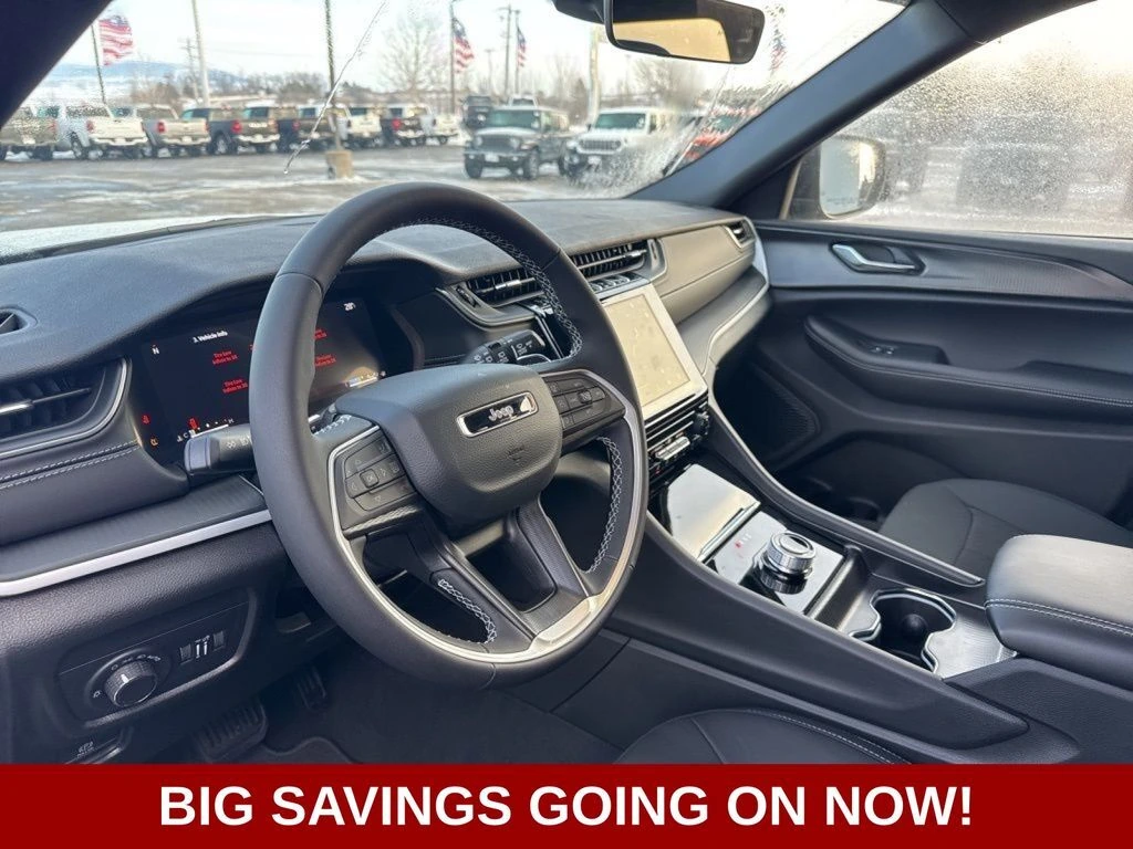 2025 Jeep Grand Cherokee L Laredo - Photo 22