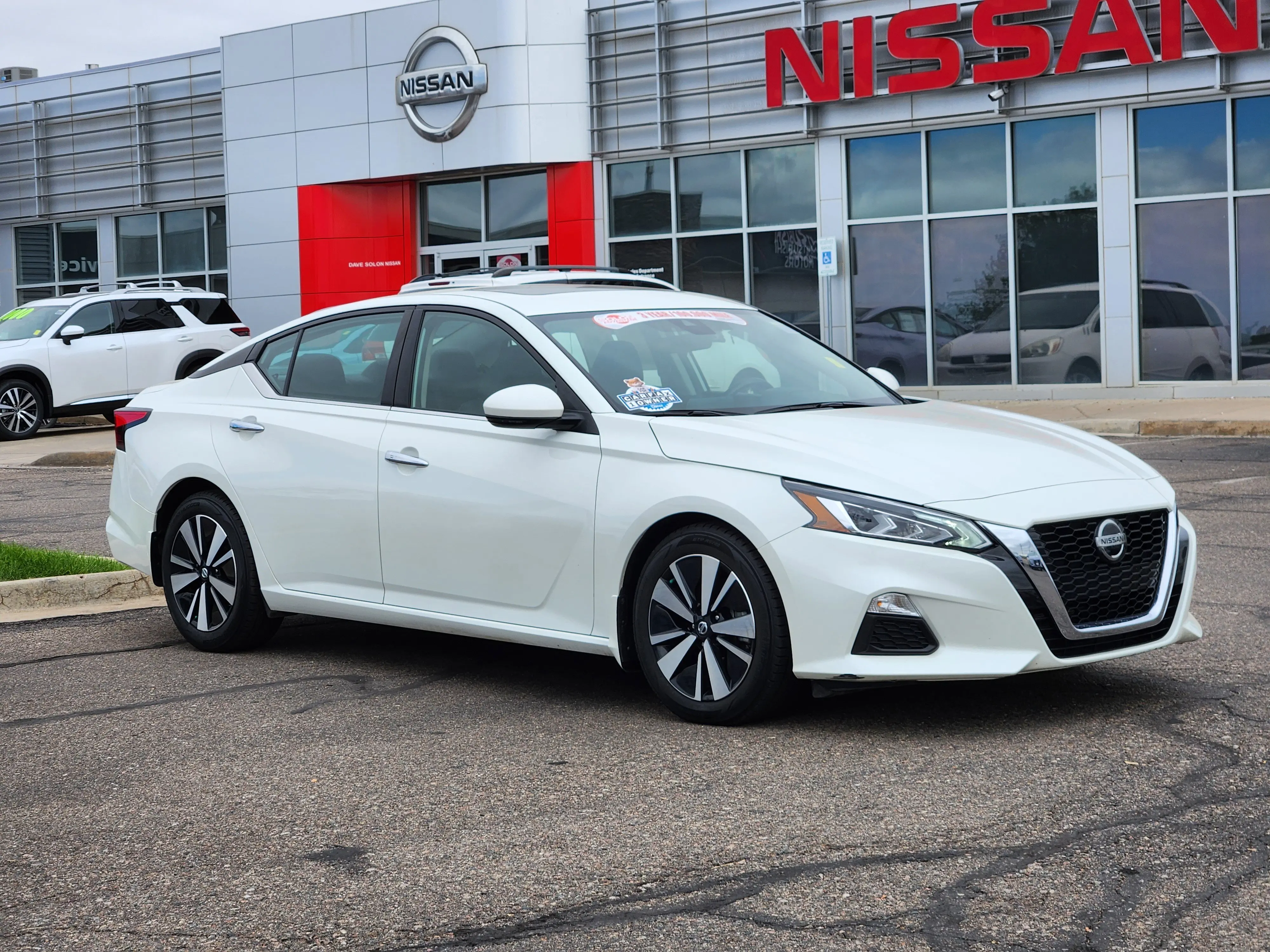 2022 Nissan Altima 2.5 SV photo 4
