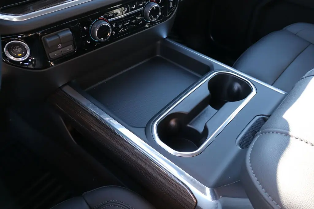 2026 Chevrolet Silverado LT photo 23