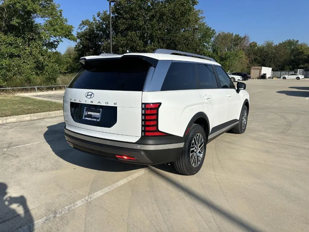 2026 Hyundai Palisade SEL photo 4
