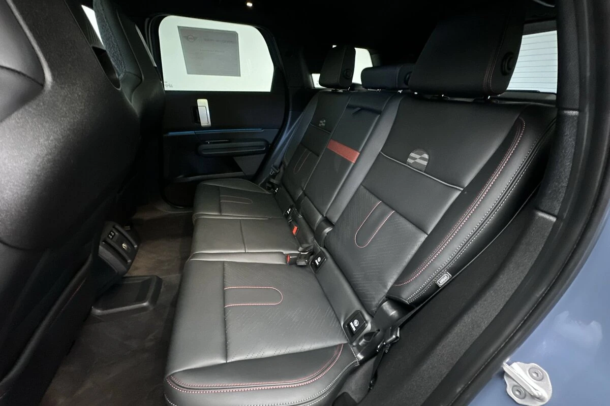 2026 MINI Countryman S - Photo 23