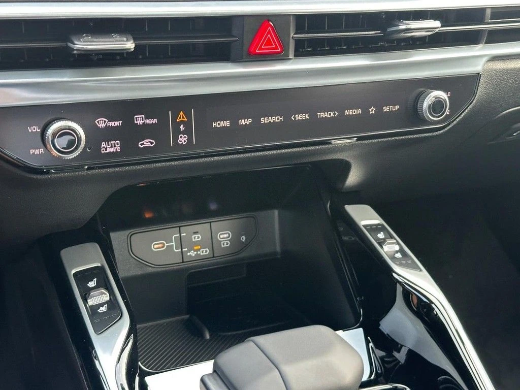 2026 Kia Sorento X-Line SX - Photo 17
