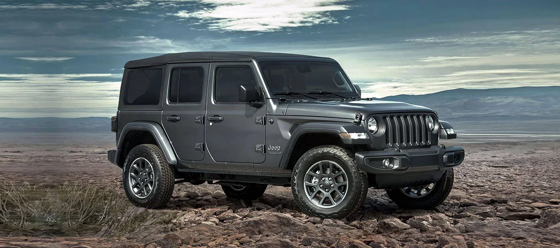Jeep Wrangler grey