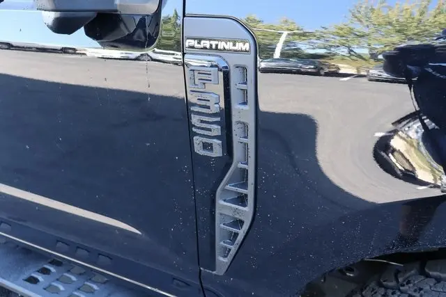 2026 Ford F-350 photo 24