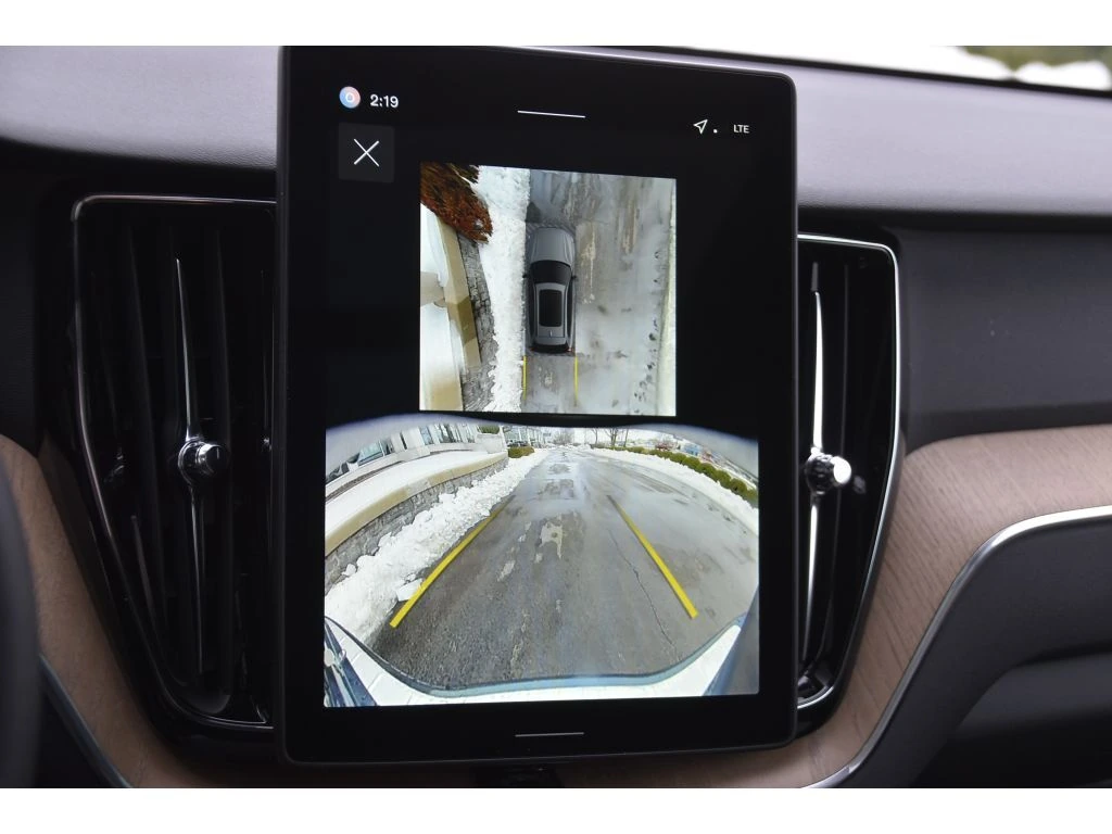 2026 Volvo - image 20