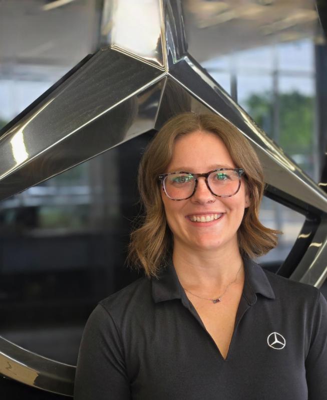 Amanda Lohr