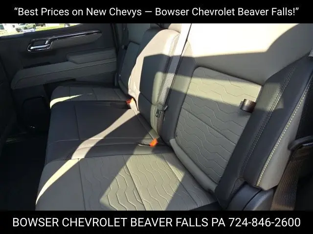 2026 Chevrolet Silverado 1500 ZR2 photo 4