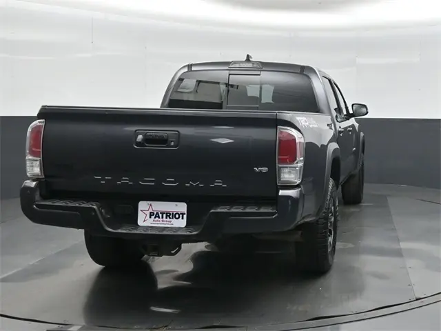 2023 Toyota Tacoma TRD Pro V6 photo 6