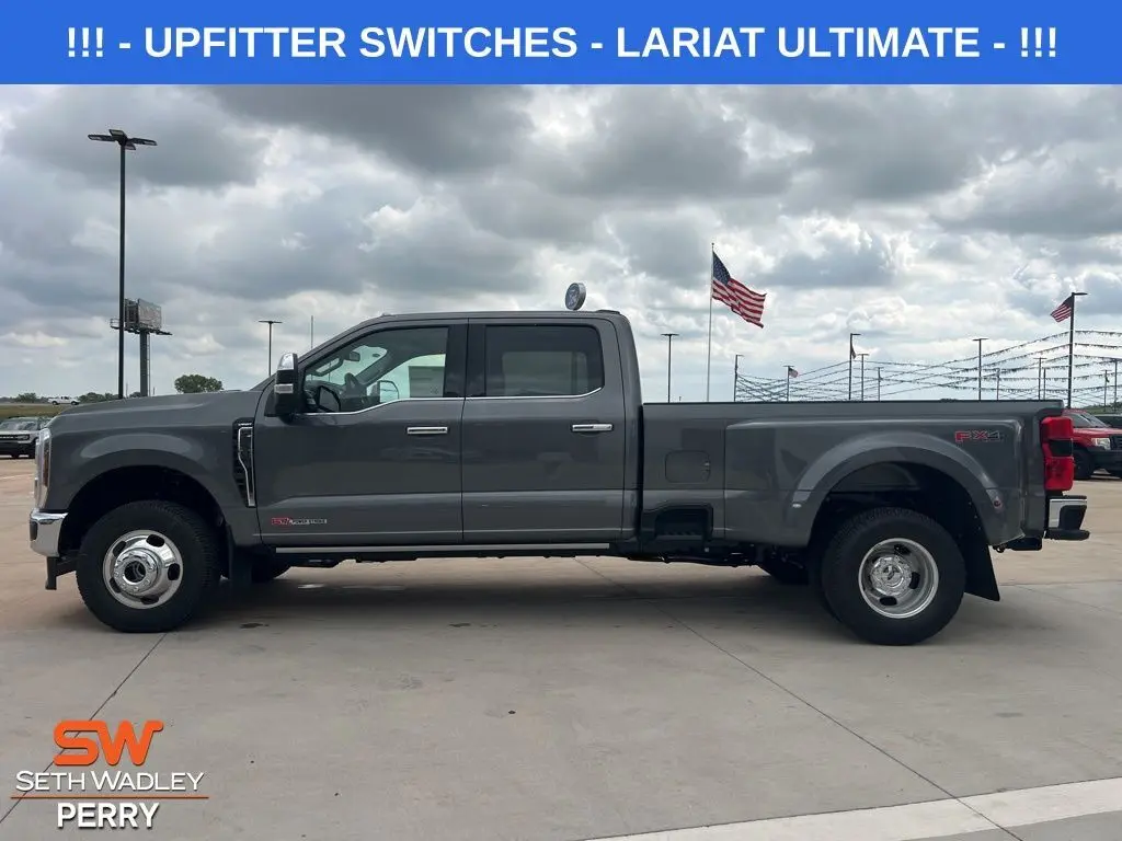 2025 Ford F-350 photo 4