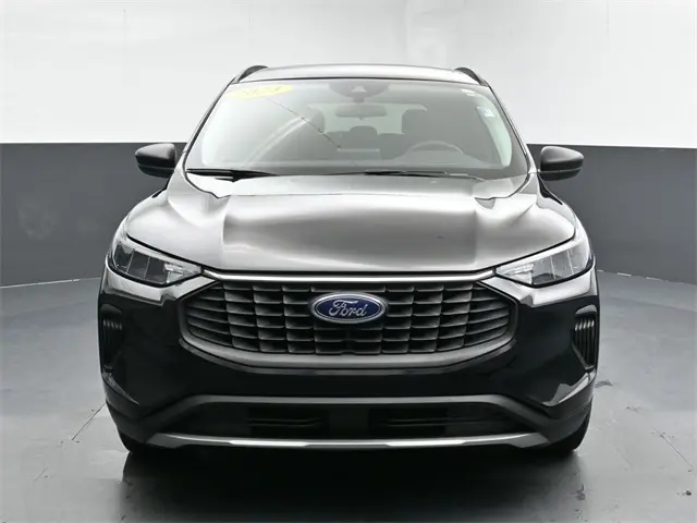 2023 Ford Escape Active photo 2