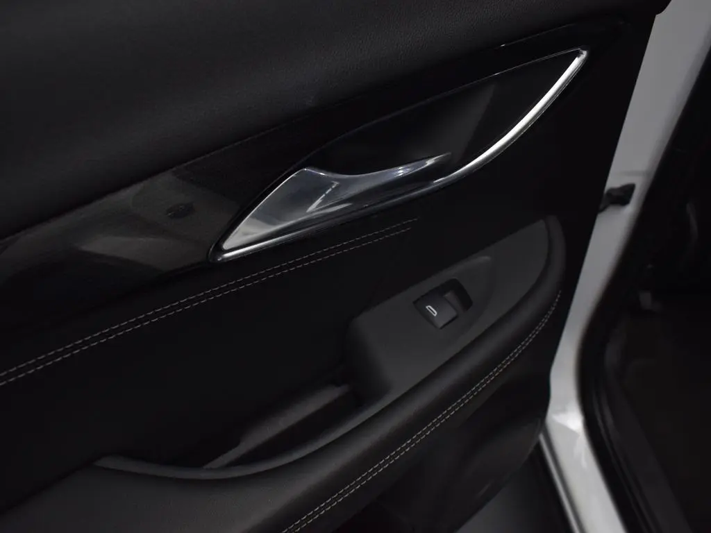 2023 Buick Envision Preferred photo 25
