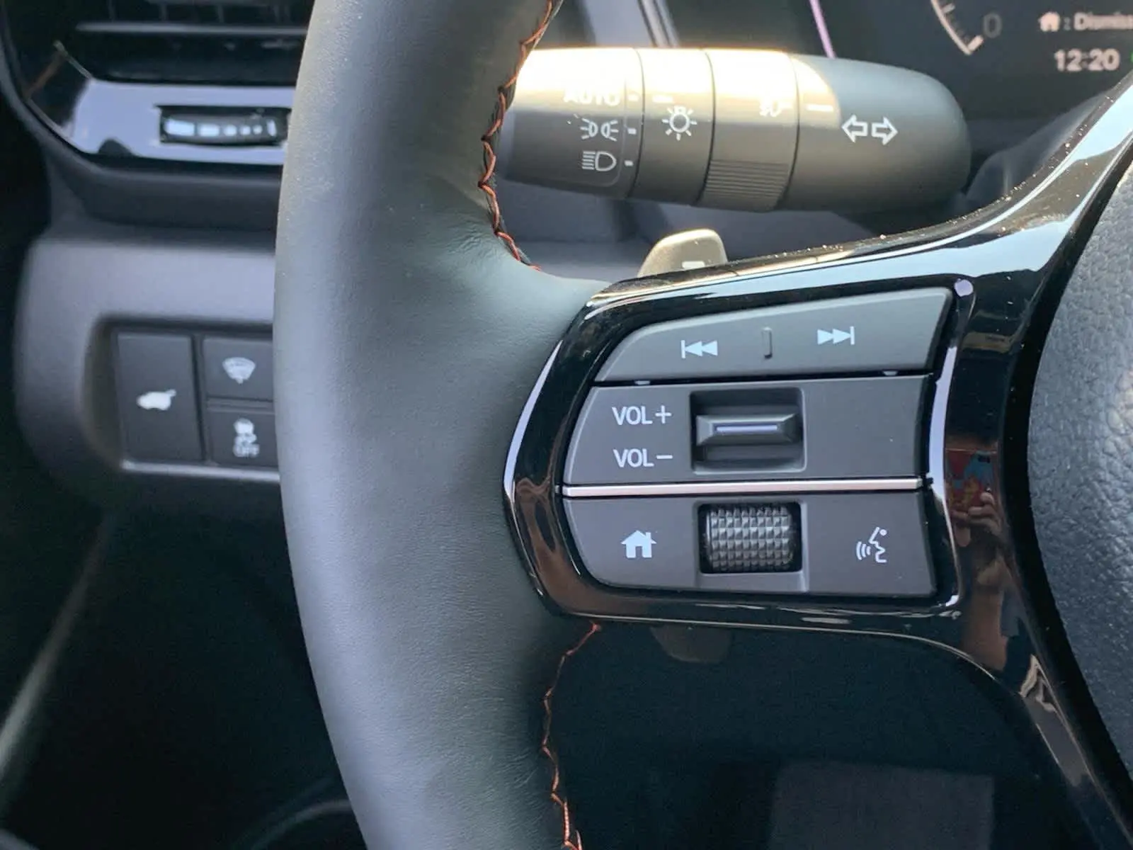 2025 Honda Pilot TrailSport photo 17