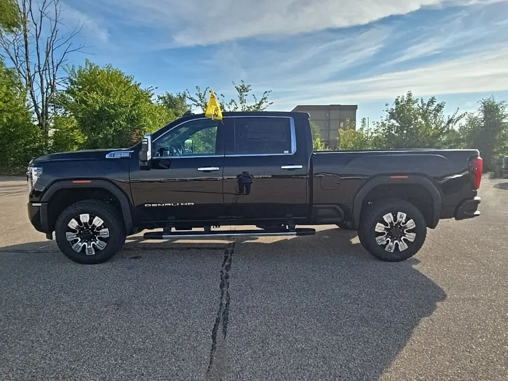 2025 Gmc Sierra HD Denali photo 5