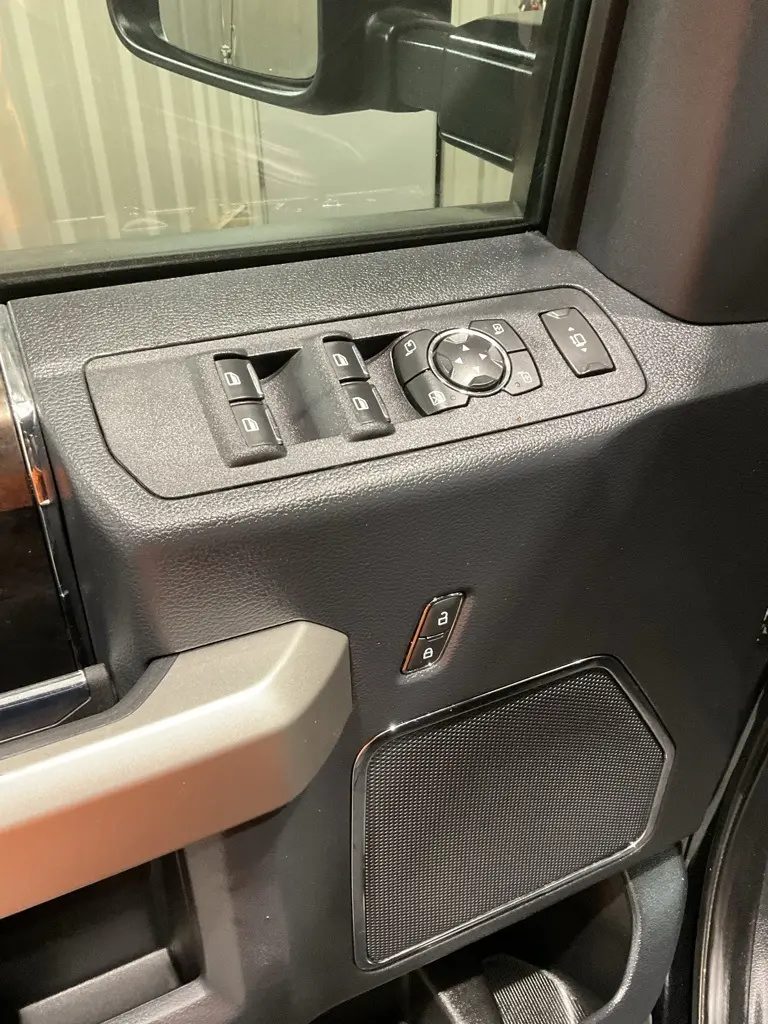 2022 Ford F-250 photo 6