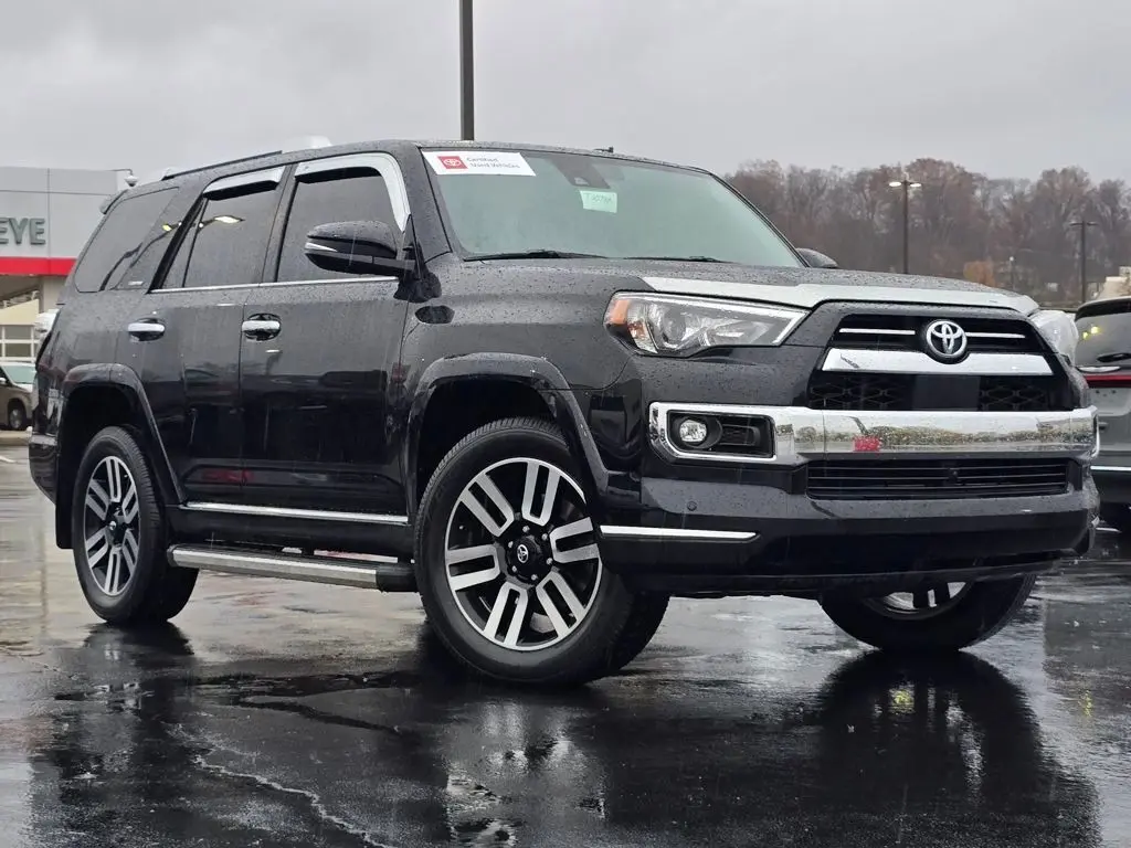 2023 Toyota 4Runner Limited's photo
