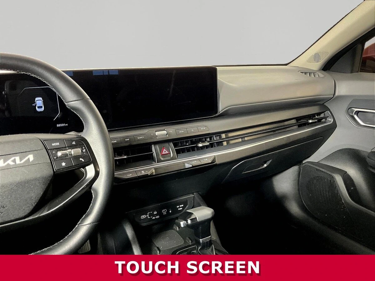 2025 Kia K4 EX - Photo 9