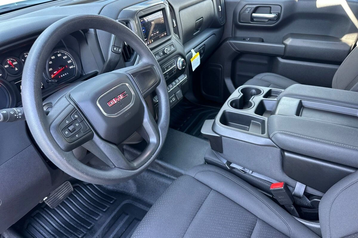 2026 GMC Sierra 1500 Pro - Photo 11