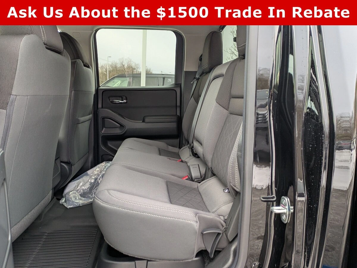 2026 Nissan Frontier SV - Photo 9