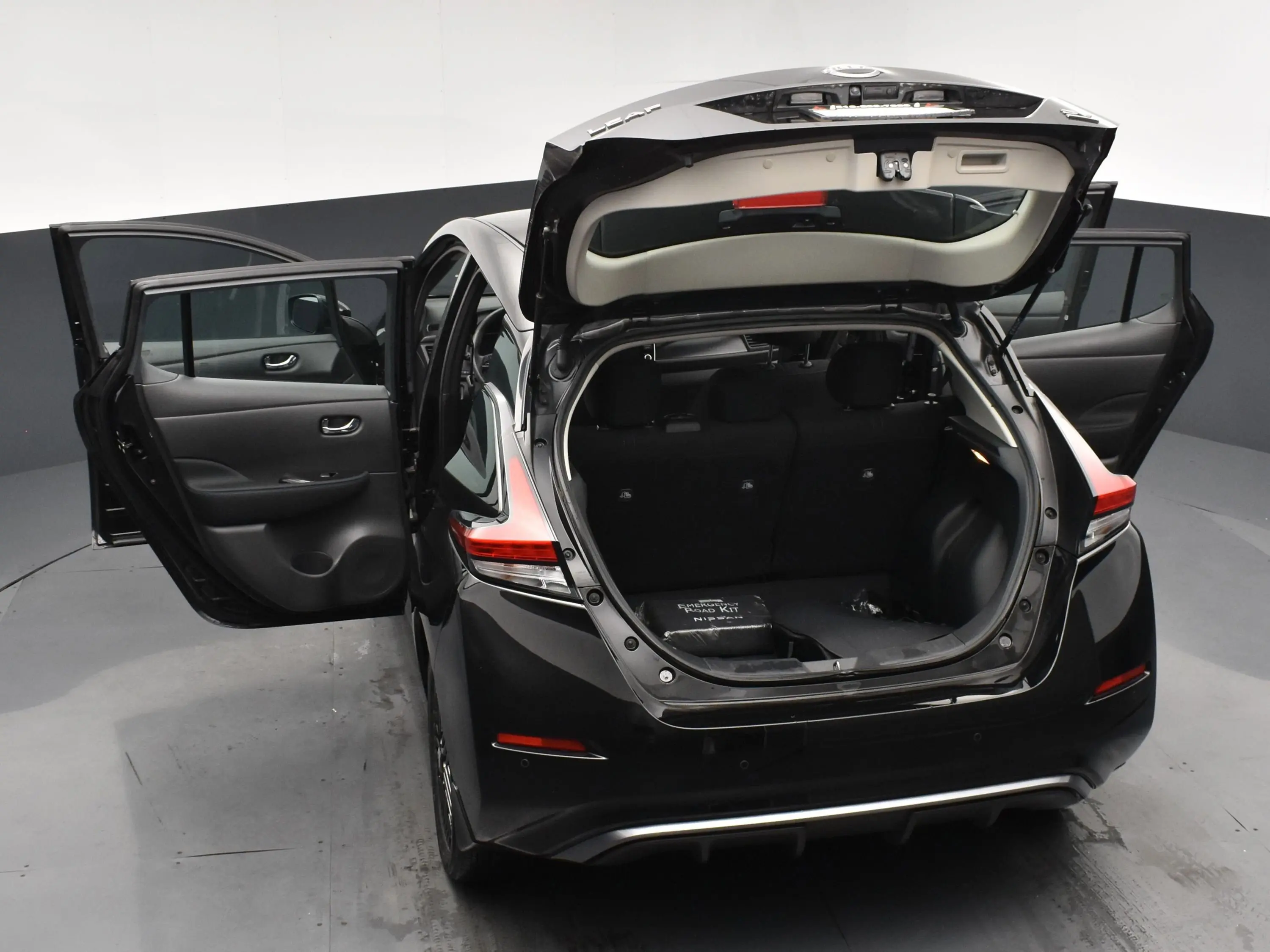 2023 Nissan Leaf SV Plus photo 27
