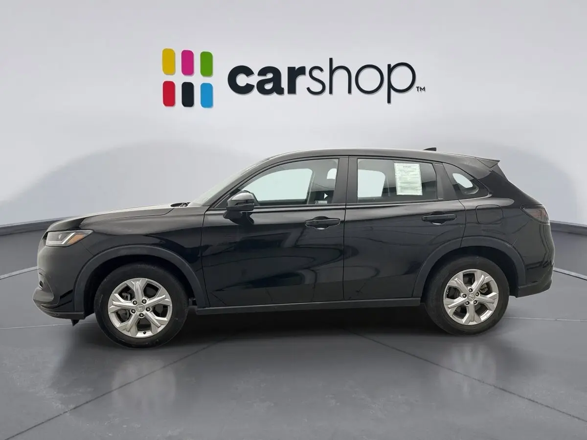 2023 Honda HR-V LX photo 2