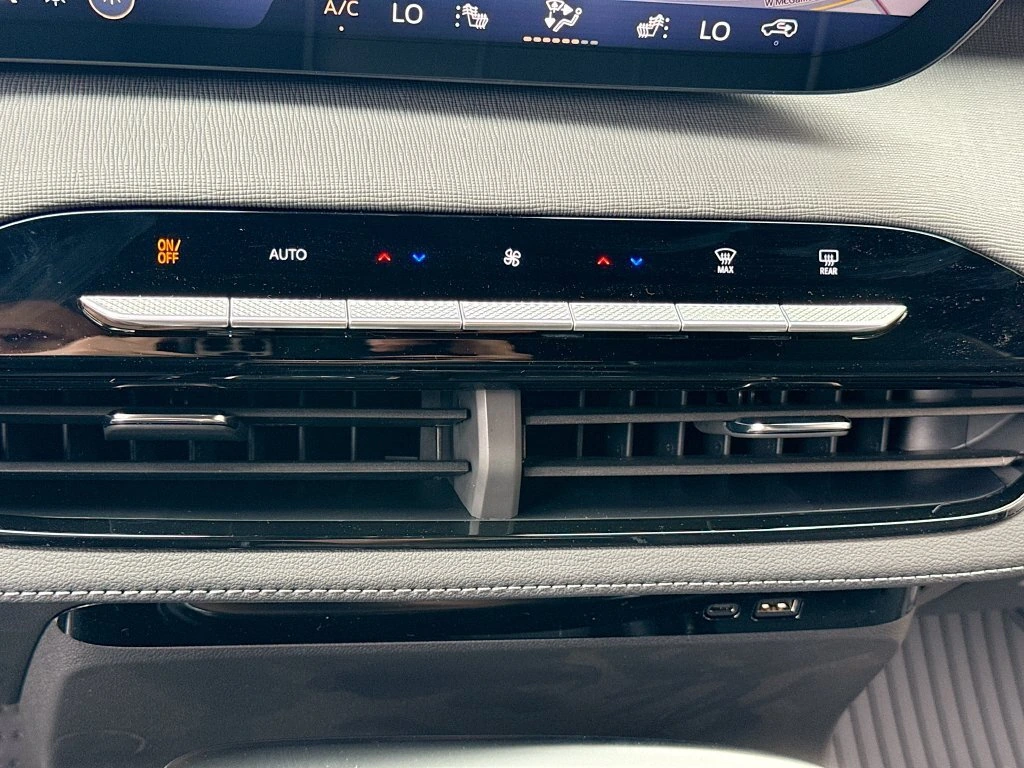 2026 Buick Enclave Preferred - Photo 16