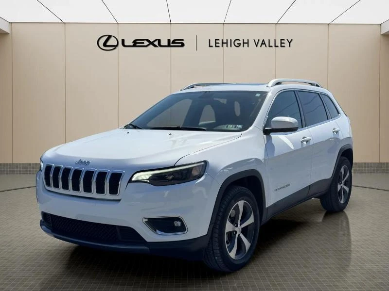 2019 Jeep Cherokee Limited 4X4's photo