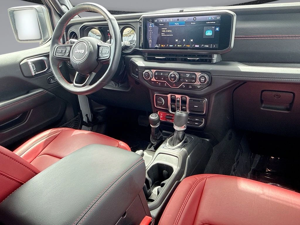 2024 Jeep Wrangler 4-Door Rubicon 392 - Photo 19