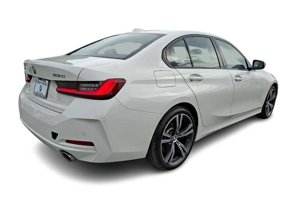 2023 BMW 3 Series 330i - Photo 6