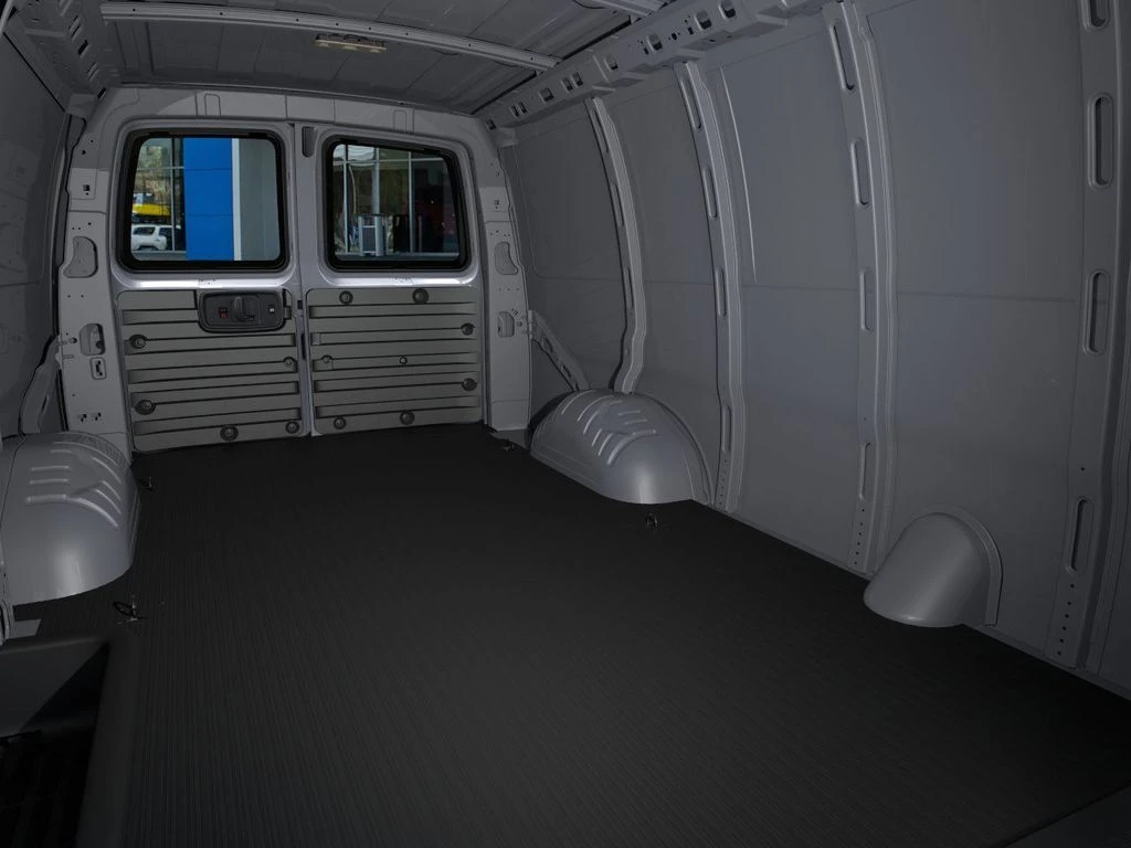 2026 Chevrolet Express Cargo Work Van - Photo 17