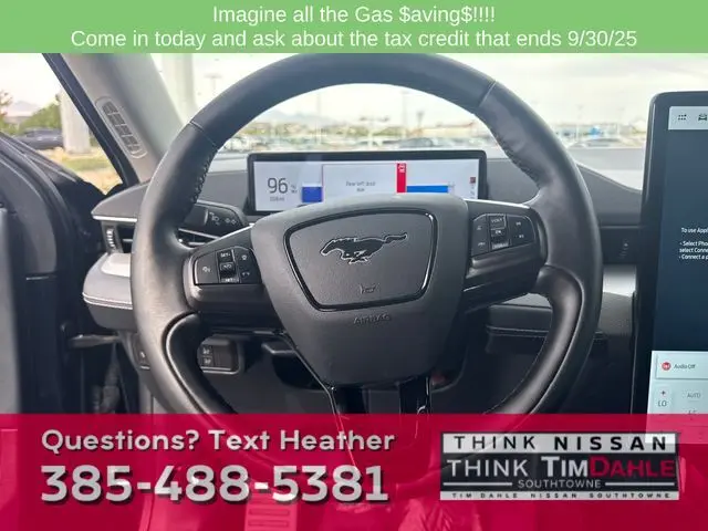 2021 Ford Mustang Mach-E Select photo 10