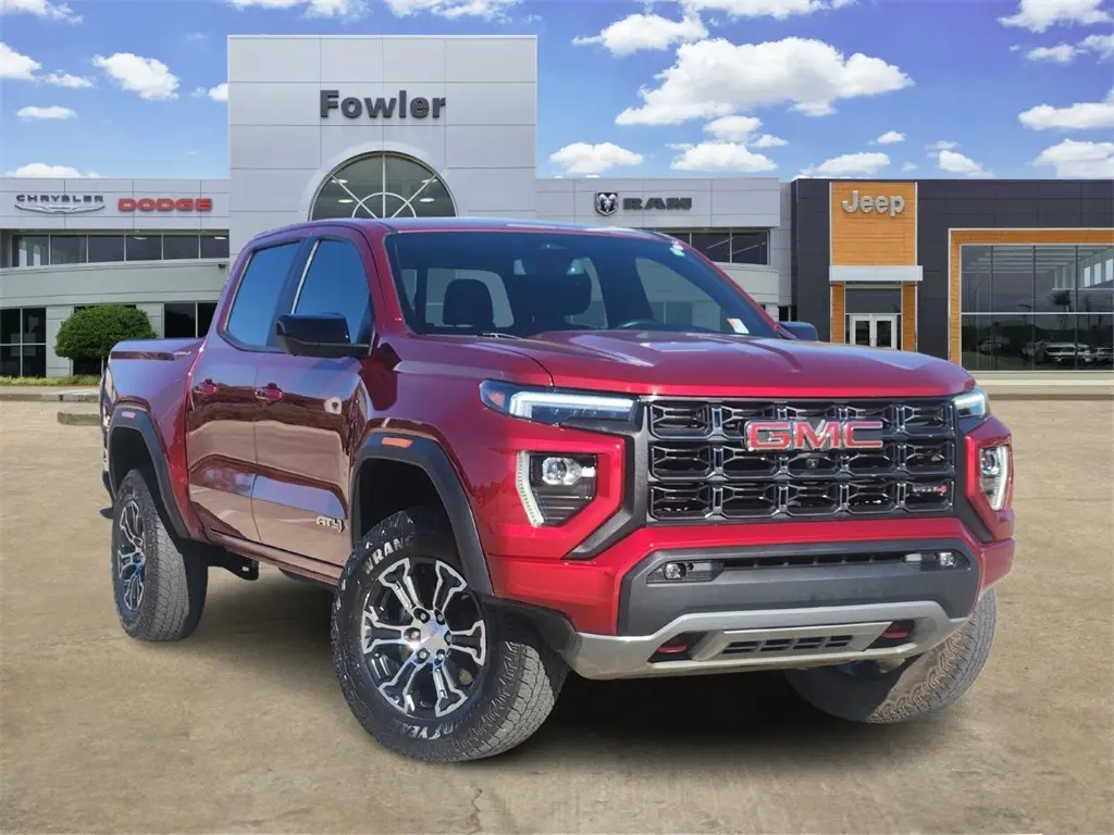 2023 GMC Canyon AT4's photo
