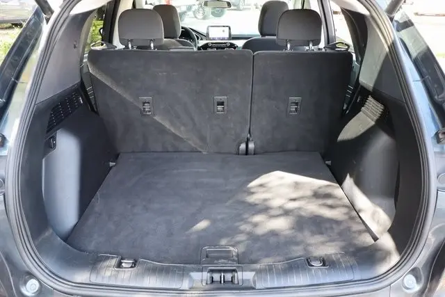 2022 Ford Escape SE photo 30