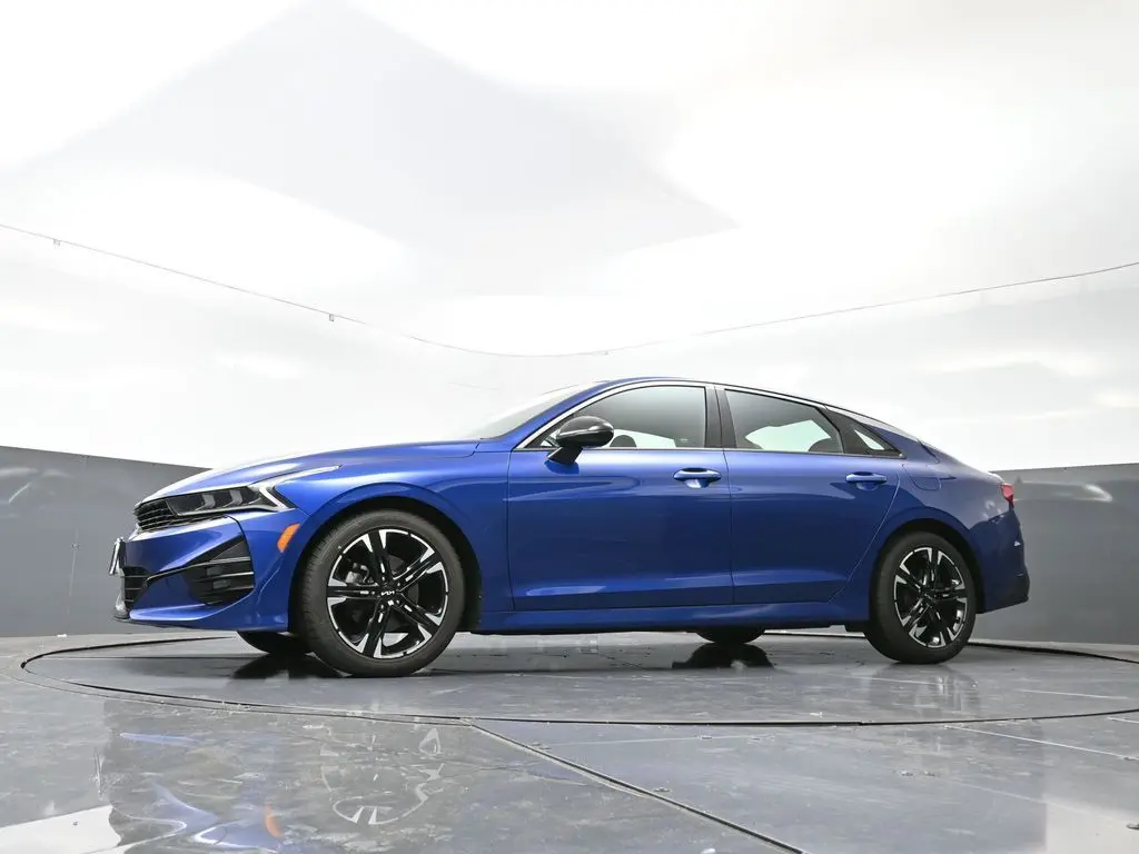 2022 Kia K5 GT-Line photo 42