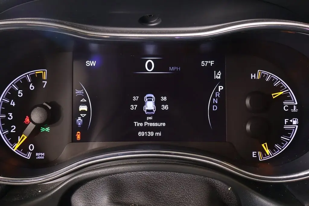 2020 Jeep Grand Cherokee Limited photo 4