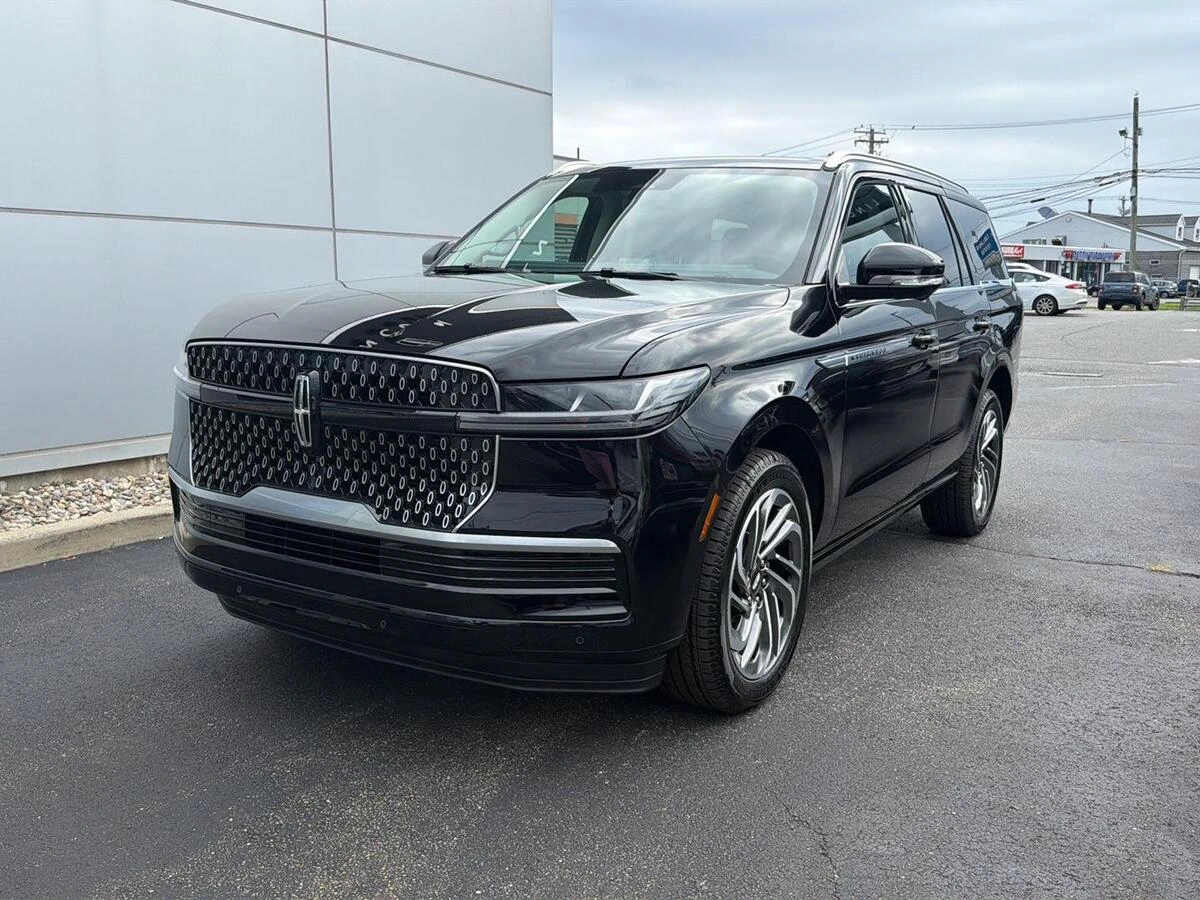 2026 Lincoln Navigator
