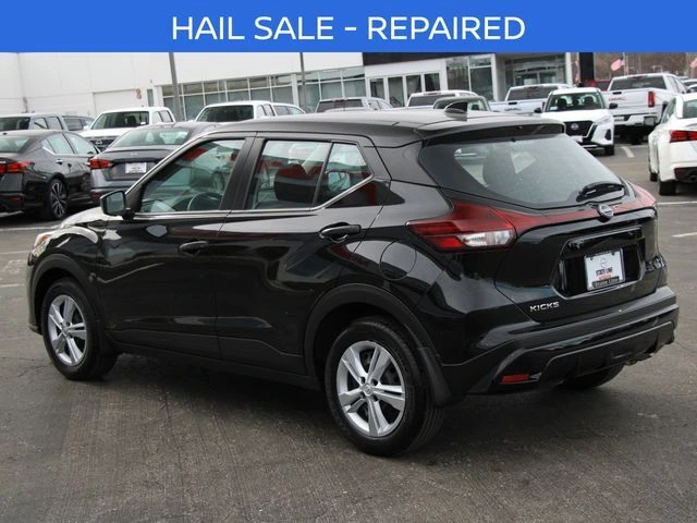 Used 2025 Nissan KICKS PLAY Base with VIN 3N1CP5BV2SL492148 for sale in Kansas City