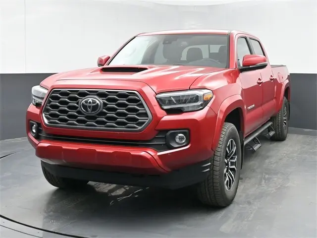 2023 Toyota Tacoma TRD Sport V6 photo 4