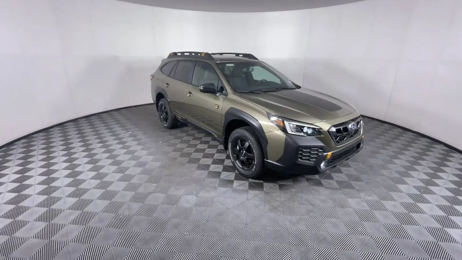 2025 Subaru Outback Wilderness photo 2