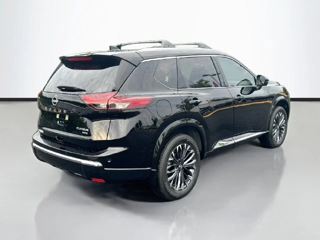 2026 Nissan Rogue Platinum - Photo 10