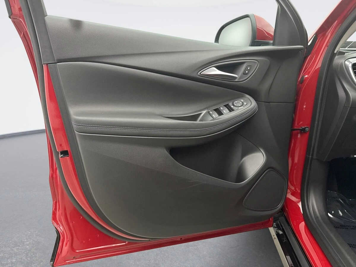 2026 Buick Encore GX Sport Touring - Photo 9