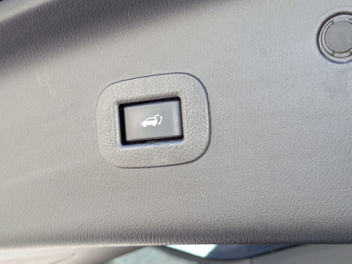 2022 INFINITI QX80 Sensory - Photo 15