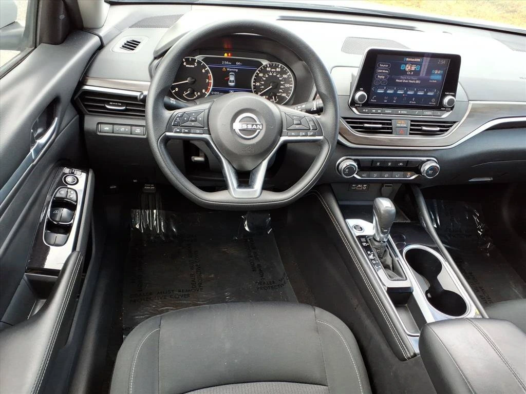 2023 Nissan Altima SV - Photo 9