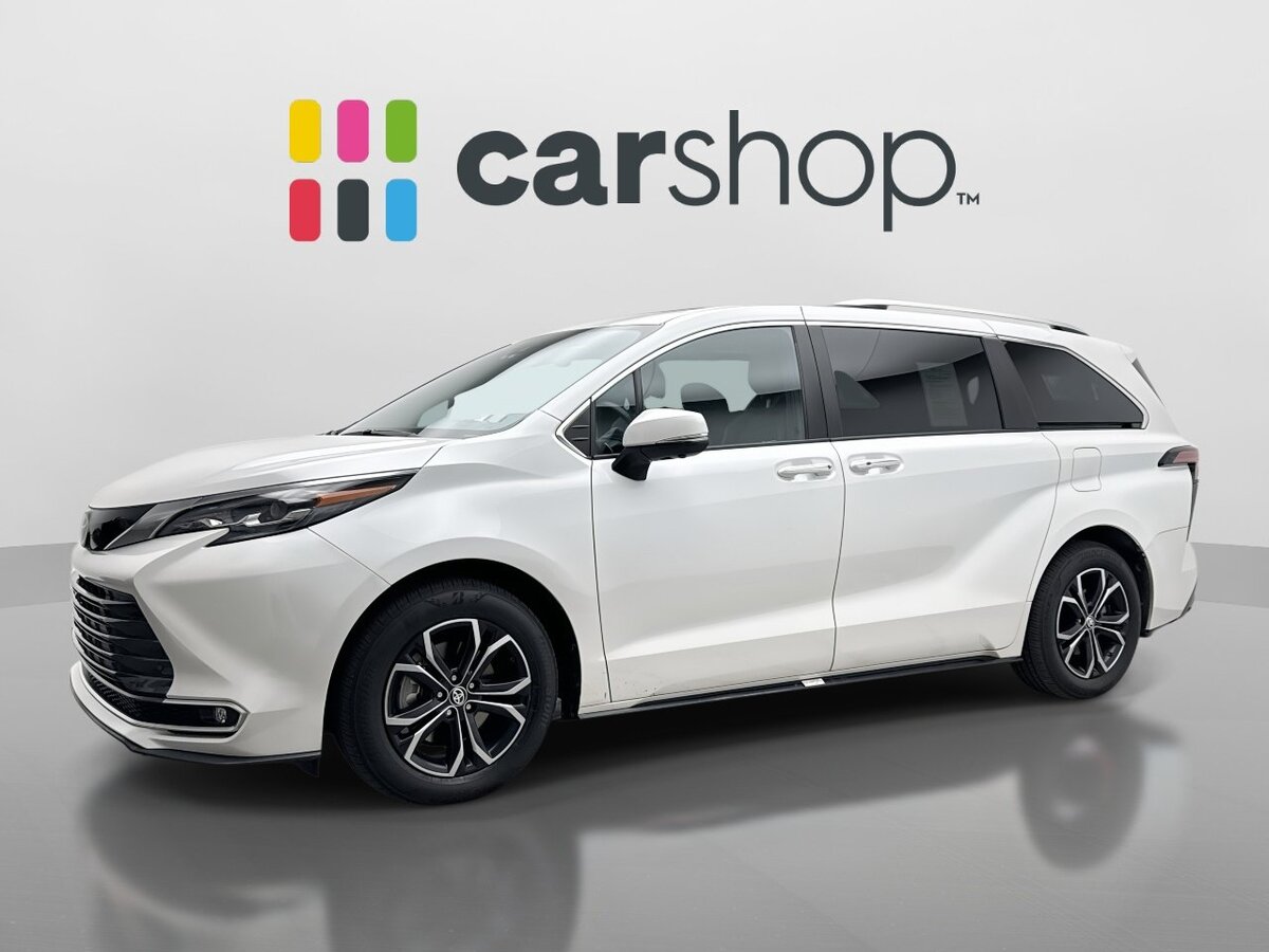 2025 Toyota Sienna Platinum