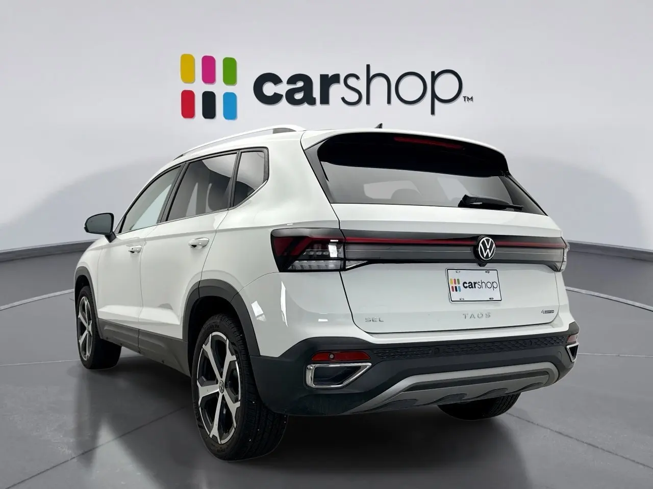 2025 Volkswagen Taos SEL photo 2