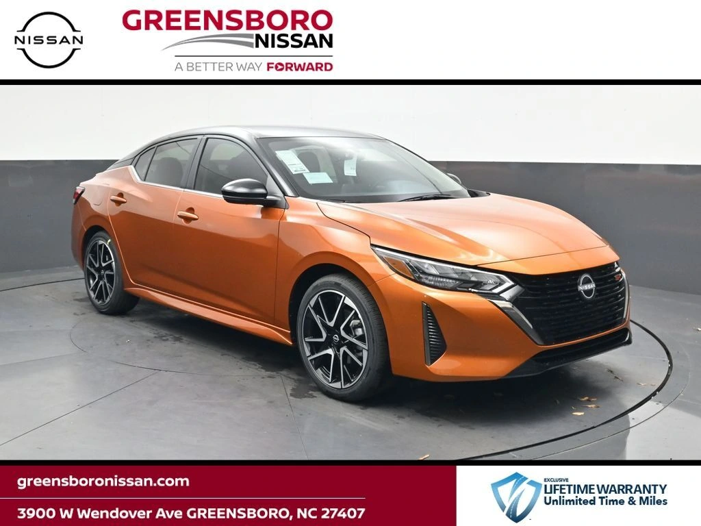 2025 Nissan Sentra SR's photo