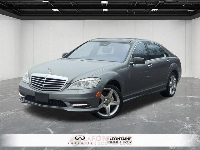 2010 Mercedes-Benz S-Class S550 4MATIC's photo