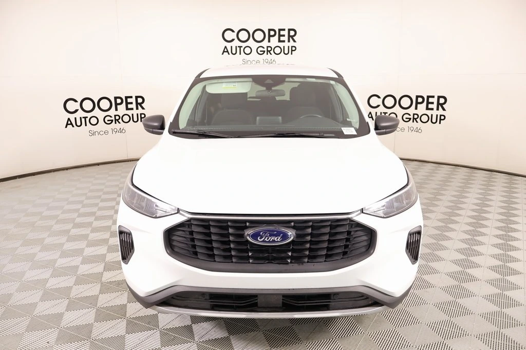 2025 Ford Escape Base exterior view